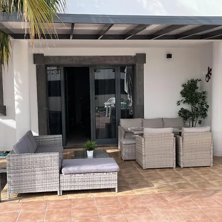 Beautiful Lanzarote Ariana 3 Bedrooms Private Pool Bbq Playa Blanca *