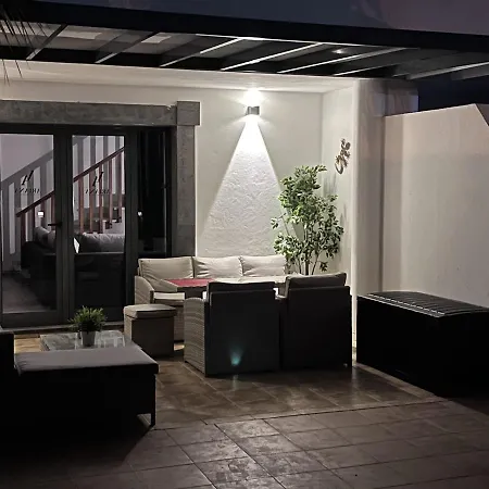 Villa Beautiful Lanzarote Ariana 3 Bedrooms Private Pool Bbq Playa Blanca *
