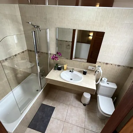 Villa Beautiful Lanzarote Ariana 3 Bedrooms Private Pool Bbq Playa Blanca *