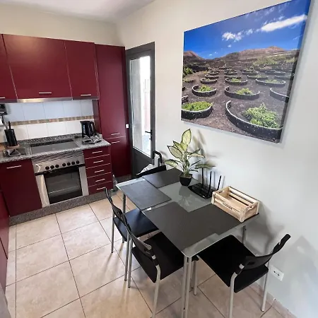 Villa Beautiful Lanzarote Ariana 3 Bedrooms Private Pool Bbq Playa Blanca *